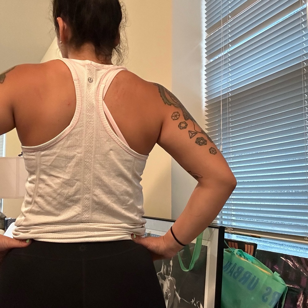 Lululemon swiftly tank top